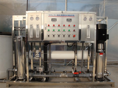 純水設(shè)備 (1).jpg